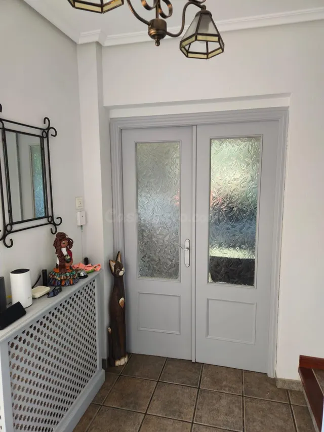 Tu hogar soñado: casa con piscina y jardín en Mortera - foto 4