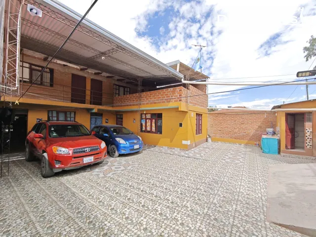 Casa 260m² en venta - Puntiti — 39