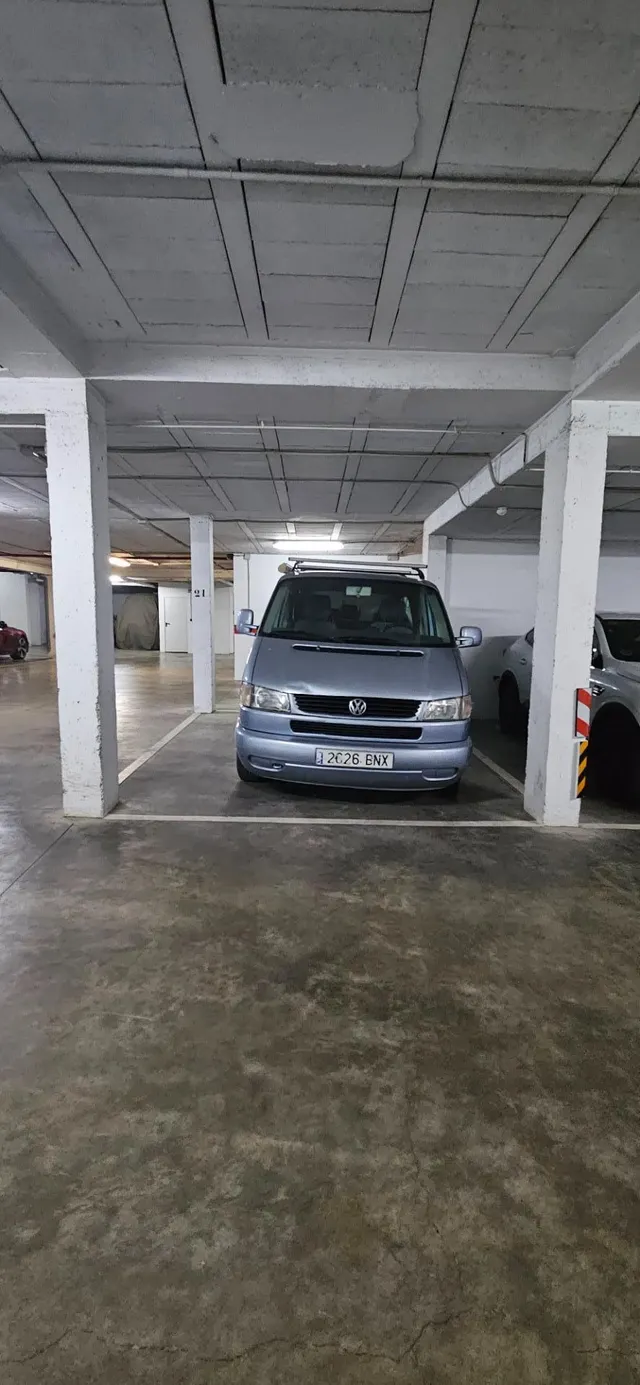 Amplia plaza de garaje en zona los pirralos-carlos i — 10