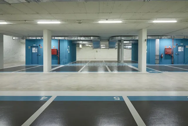 Plaza parking 10m² alquiler Eixample Barcelona centro - foto 4