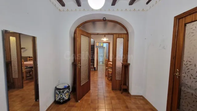 Casa de pueblo en Benimantell - foto 4