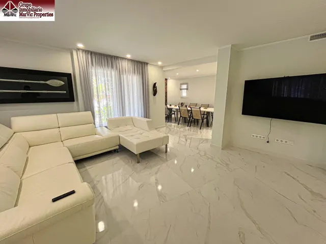 ALQUILER CHALET EN ALTEA LA VELLA – VISTAS AL MAR, PISCINA PRIVADA Y LUJO — 11