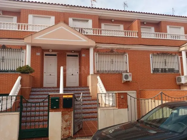 Adosado 4 habitaciones 196m² en venta - Castilla la mancha - foto 2