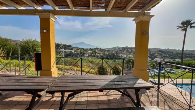 Ático dúplex de 3 dormitorios en Bel Air, Estepona — 34
