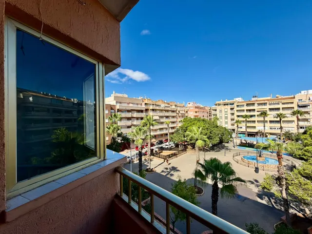 Estudio en Venta a Pasos de la Playa del Cura, Torrevieja — 13