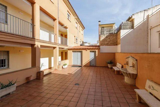 Acogedor Piso en Armilla: Ideal para Inversión o Primera Vivienda — 17
