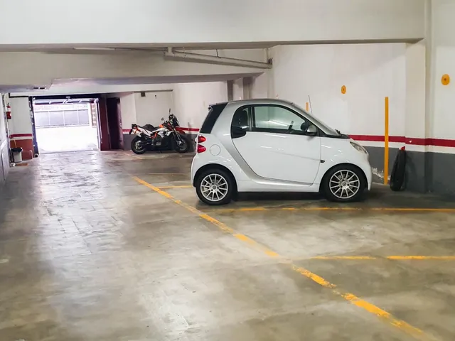 PARKING EN VENTA EN CALLE BERTRAN DE BARCELONA — 7