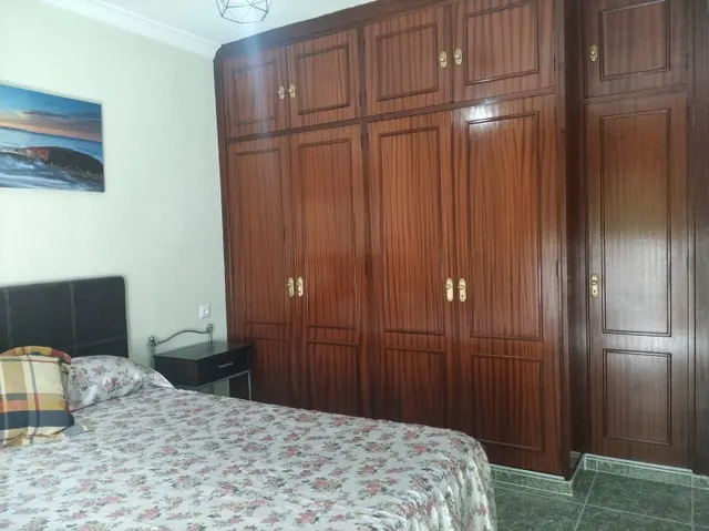 Piso en Plaza de las Marinas de 3 dormitorios. — 27