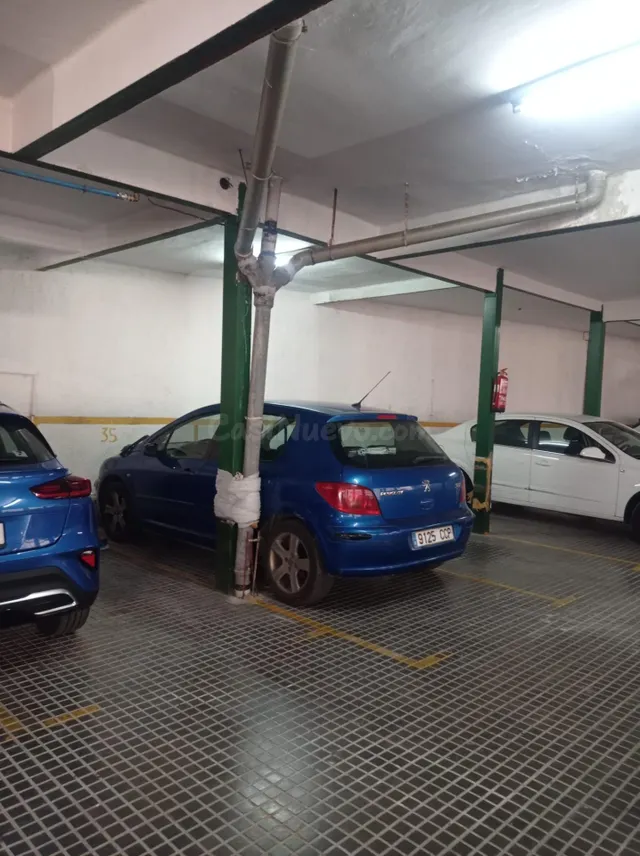 Se vende garaje en zona Colon - foto 3
