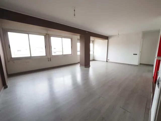 SE VENDE ÁTICO EN TERRASSA, ZONA LES ESCOLES - foto 3