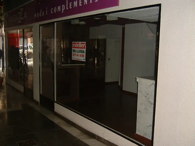 Local comercial en alquiler en Galerias Franquet, centro de la Ciudad — 2