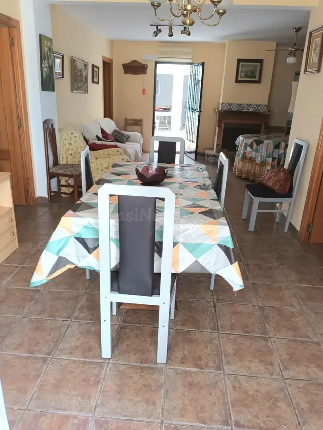 Se Vende precioso chalet con piscina en Alzira - foto 4