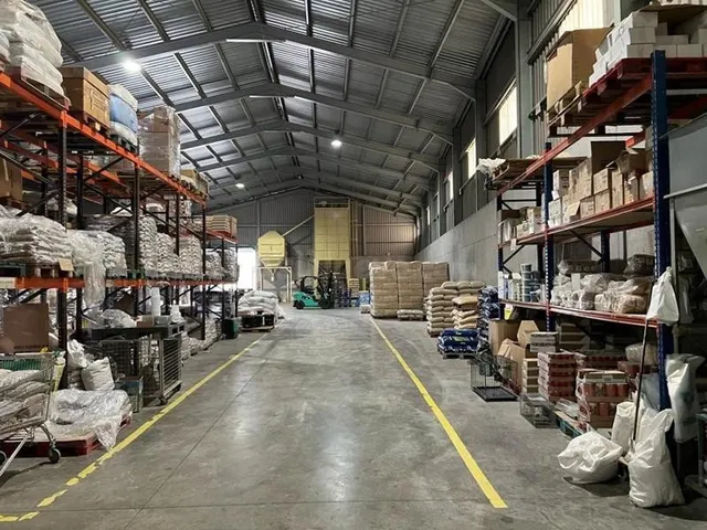 Nave Industrial - foto 5