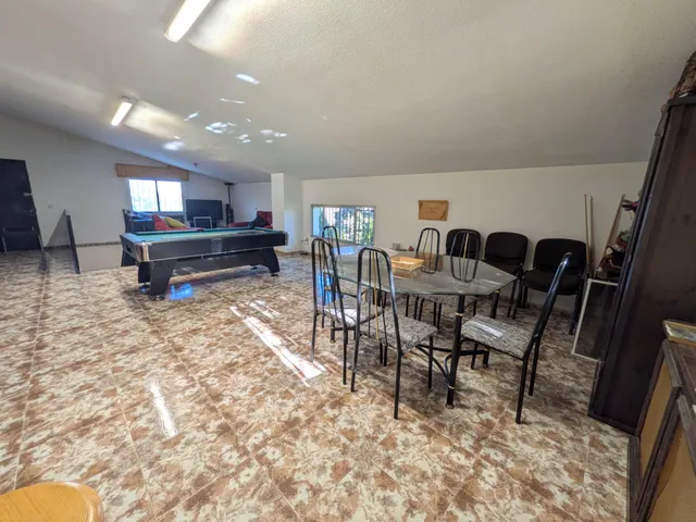AMPLIO CHALET Urbanización El Mirador de Hontoba (Guadalajara) — 28