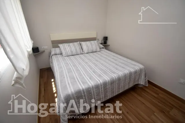 BONITA CASA TOTALMENTE REFORMADA CON GARAJE Y GRAN TERRAZA — 14