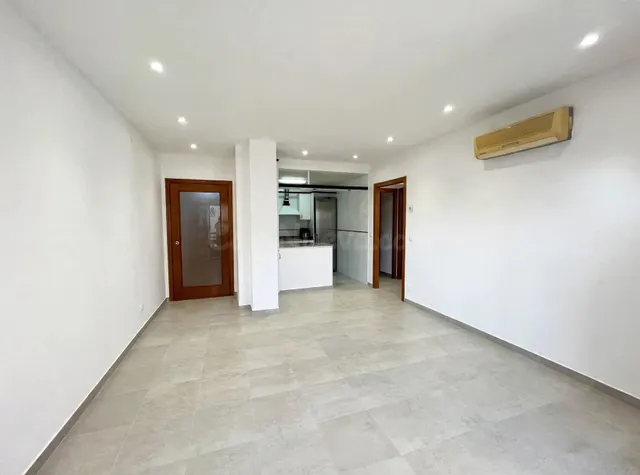 PISO CÉNTRICO EN VENTA EN ESPARREGUERA, BARCELONA - foto 4