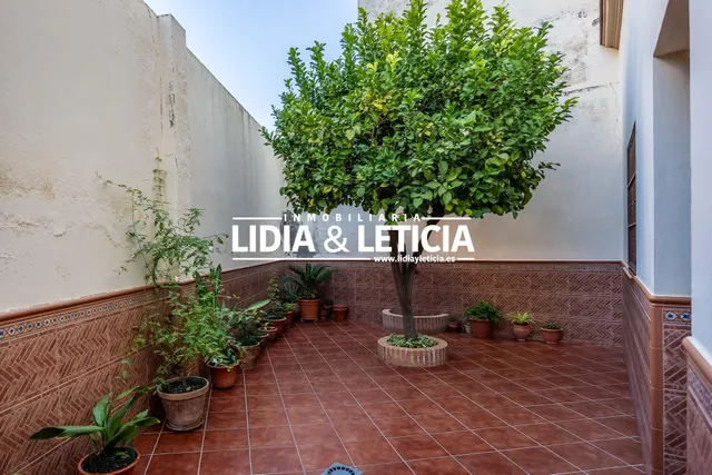Casa de dos plantas Singular — 8