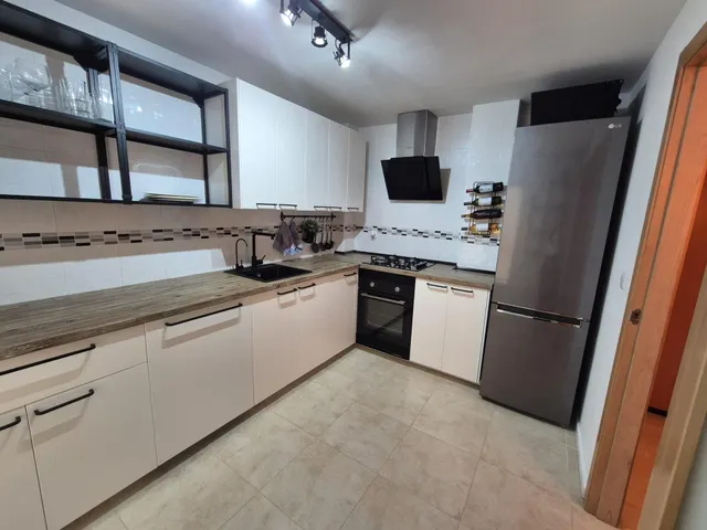 AMPLIA VIVIENDA CON TERRAZA PRIVADA, PLAZA DE GARAJE Y TRASTERO EN EL GARBANZAL, LA UNIÓN. — 14