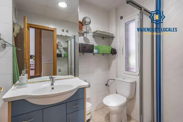 VIVIENDA con encanto en PALACIO DE DEPORTES — 23