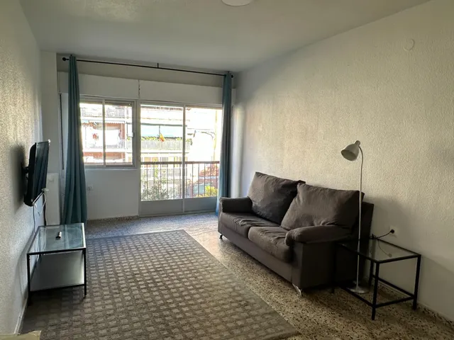Oportunidad en alquiler de piso de 3 dormitorios — 18
