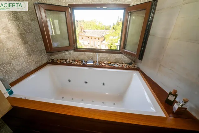 El mejor Sacromonte con vistas a la Alhambra — 45