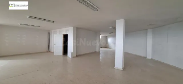 LOCAL COMERCIAL EN CARRIZO DE LA RIBERA - foto 2