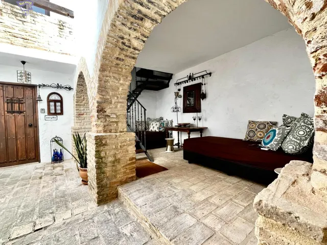 SE VENDE 2 PROPIEDADES  EN EL CASCO ANTIGUO DE ARCOS — 3