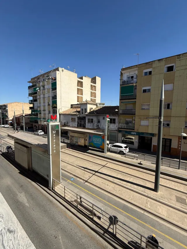 PISO EN ALQUILER EN MARACENA JUNTO AL METRO | 3 DORMITORIOS 