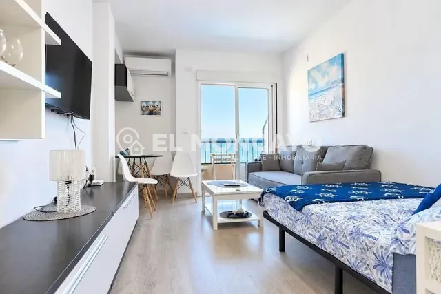 Fantástico estudio con vistas al mar junto a Torrevieja, Alicante, Costa Blanca — 9