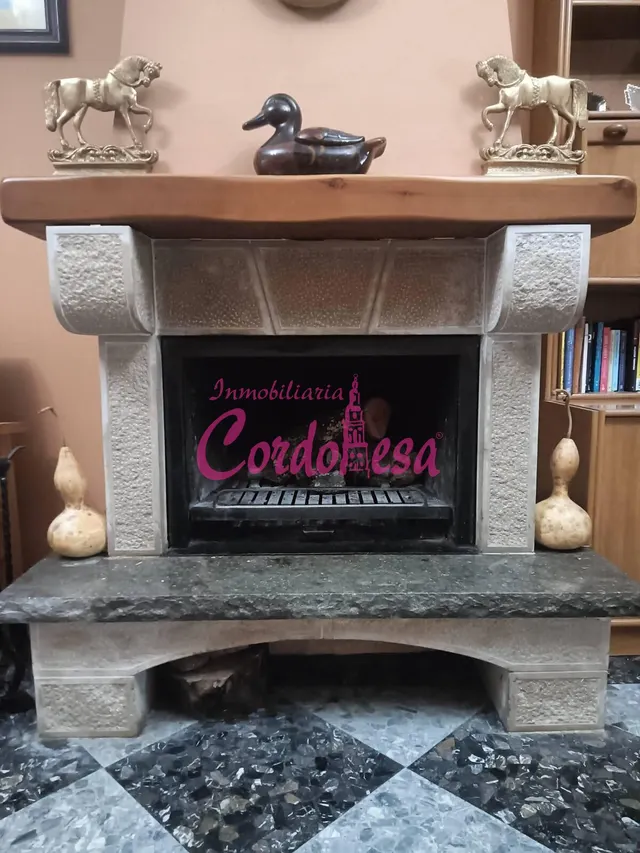 CASA EN CUEVAS BAJAS — 30