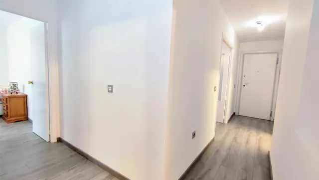 Vivienda tres dormitorios y aparcamiento en alquiler, Málaga - Centro — 7