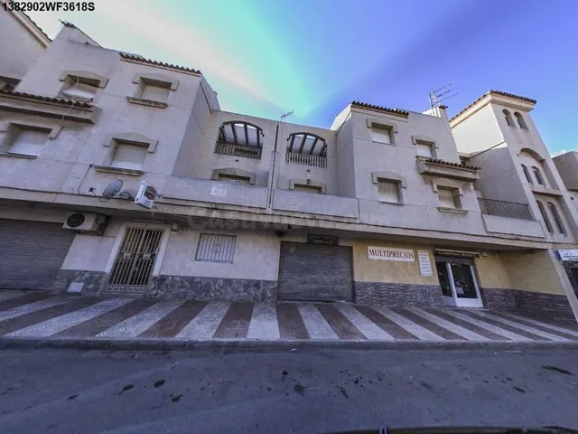 Se vende Piso OKUPADO en Antoñete 4 Roquetas de Mar, (Almerí - foto 4
