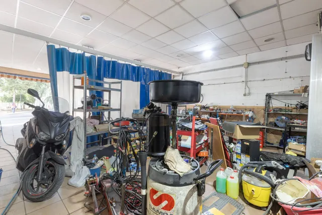 Local comercial 95m² en venta - Zona metropolitana — 6