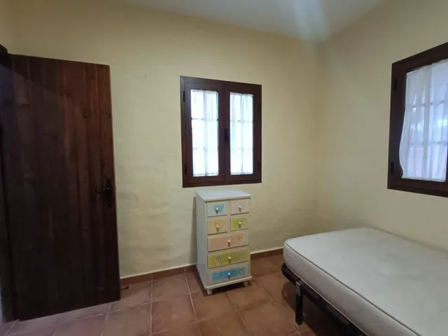CHALET EN RANA VERDE — 36