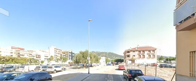 PISO EN PINEDA DE MAR