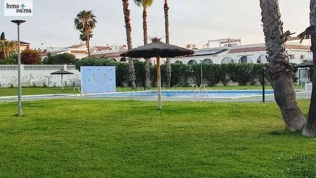 ¡¡ESPECTACULAR ADOSADO EN GRAN ALACANT!!