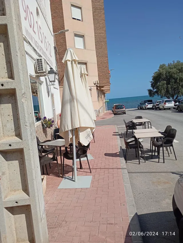 Invierte inteligente, invierte en Torrevieja. Local comercial junto al mar — 4