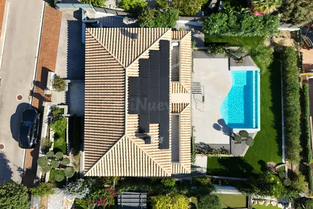 Villa de diseño con piscina y espectaculares vistas a la bah - foto 5