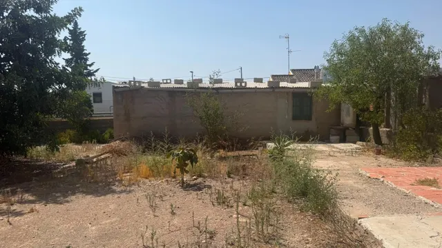 CASA DE CAMPO EN CORVERA CON 5.400 M2 DE PARCELA — 30