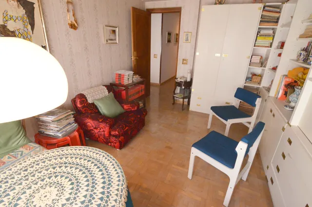 Urbis te ofrece un piso en venta en zona San Juan, Salamanca. — 26