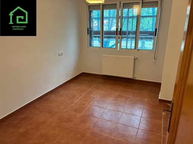 PISO CON TRASTERO CERCA DEL CENTRO COMERCIAL — 8