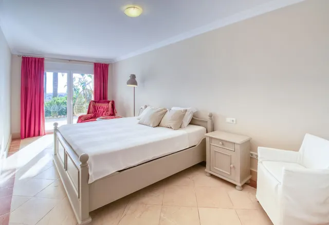 Chalet 4 habitaciones 440m² en venta - Costa Del Sol — 13