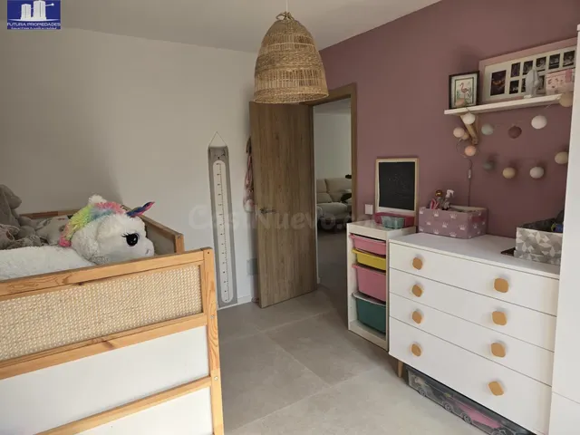 Casa independiente con gran parcela además de un proyecto de - foto 4