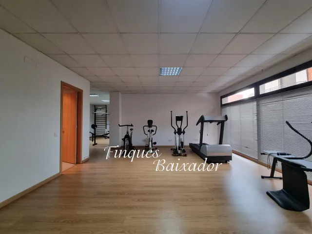 ¡BONITO PISO EN EL CENTRO CON 3 HABS. Y 2 BAÑOS, CON AMPLIA TERRAZA CON BARBACOA! — 19