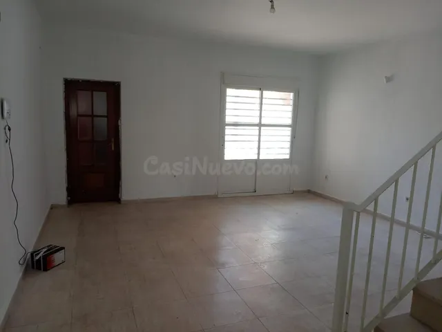 Venta de casa adosada en Rociana del Condado, Huelva. - foto 3