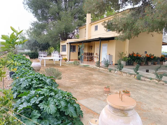 VENTA PARCELA CON CASA Y PISCINA. VILLAMARTIN - foto 4