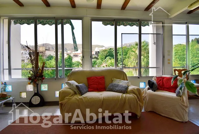 PRECIOSA CASA CON TERRAZA Y GARAJE EN ENTORNO NATURAL — 33