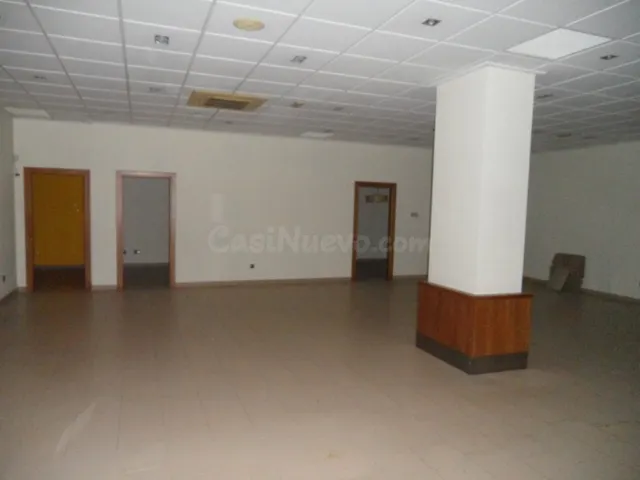Local comercial 250m² en venta - Castellón - foto 2