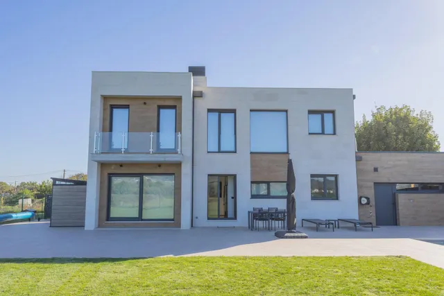 Espectacular chalet en Sancibrián con piscina climatizada — 7