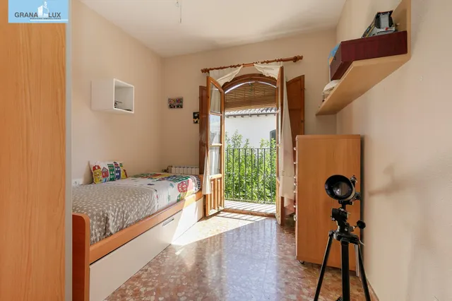TU NUEVA VIVIENDA EN URBANIZACION EXCLUSIVA JUNTO A GRANADA — 16